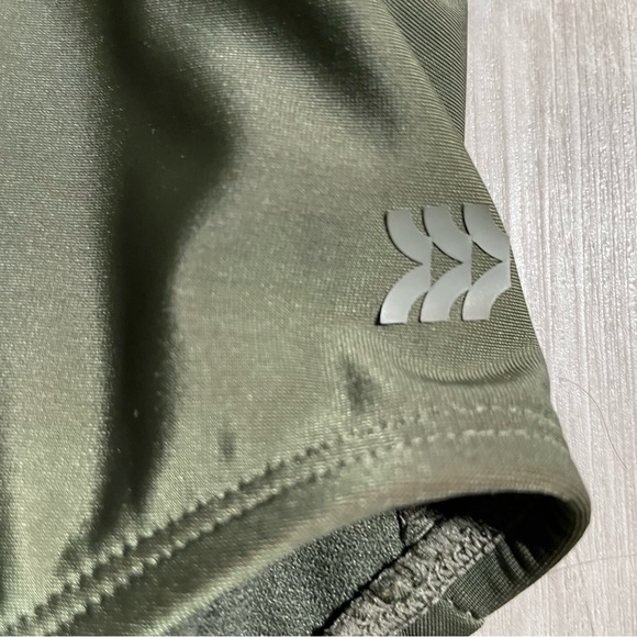 All In Motion Long Sleeve Swimsuit L - Picture 5 of 8